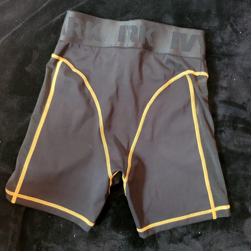 Ivy Park x Adidas (NWT-Size S) Athletic Biker Shorts. Black w/gold detail